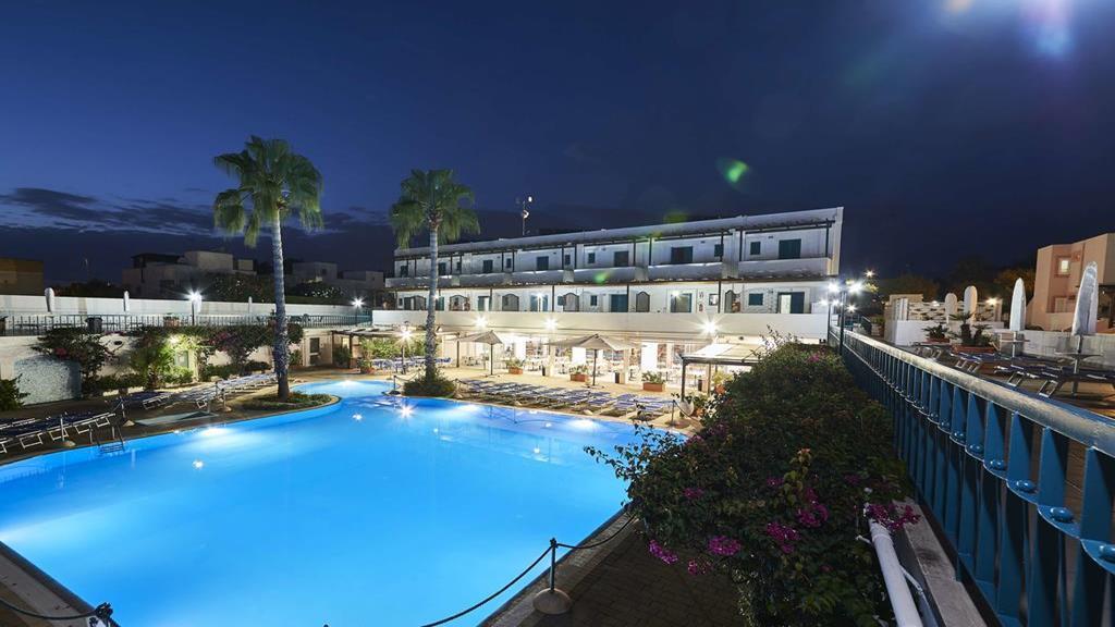 Costa Del Salento - Cdshotels Lido Marini Exterior foto